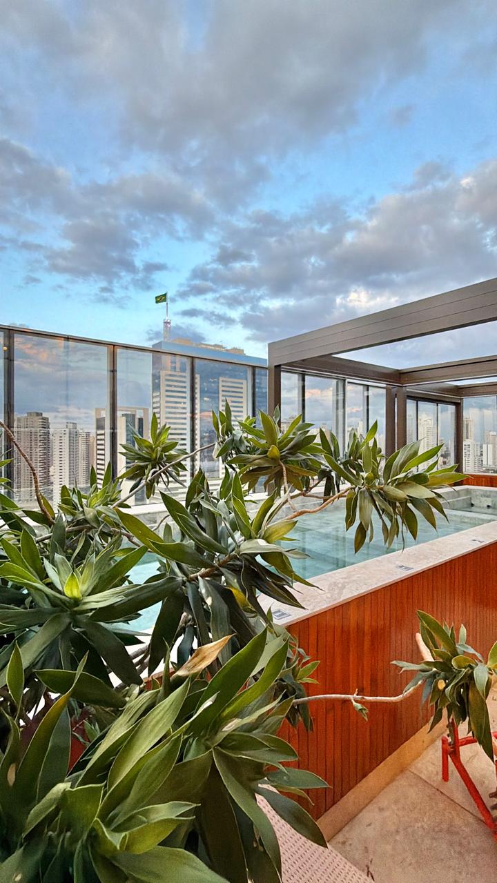 Apartamento de Alto Padrão à Venda no Penthouse - Gran Exellence / 4 suítes / 4 vagas / Setor Bueno