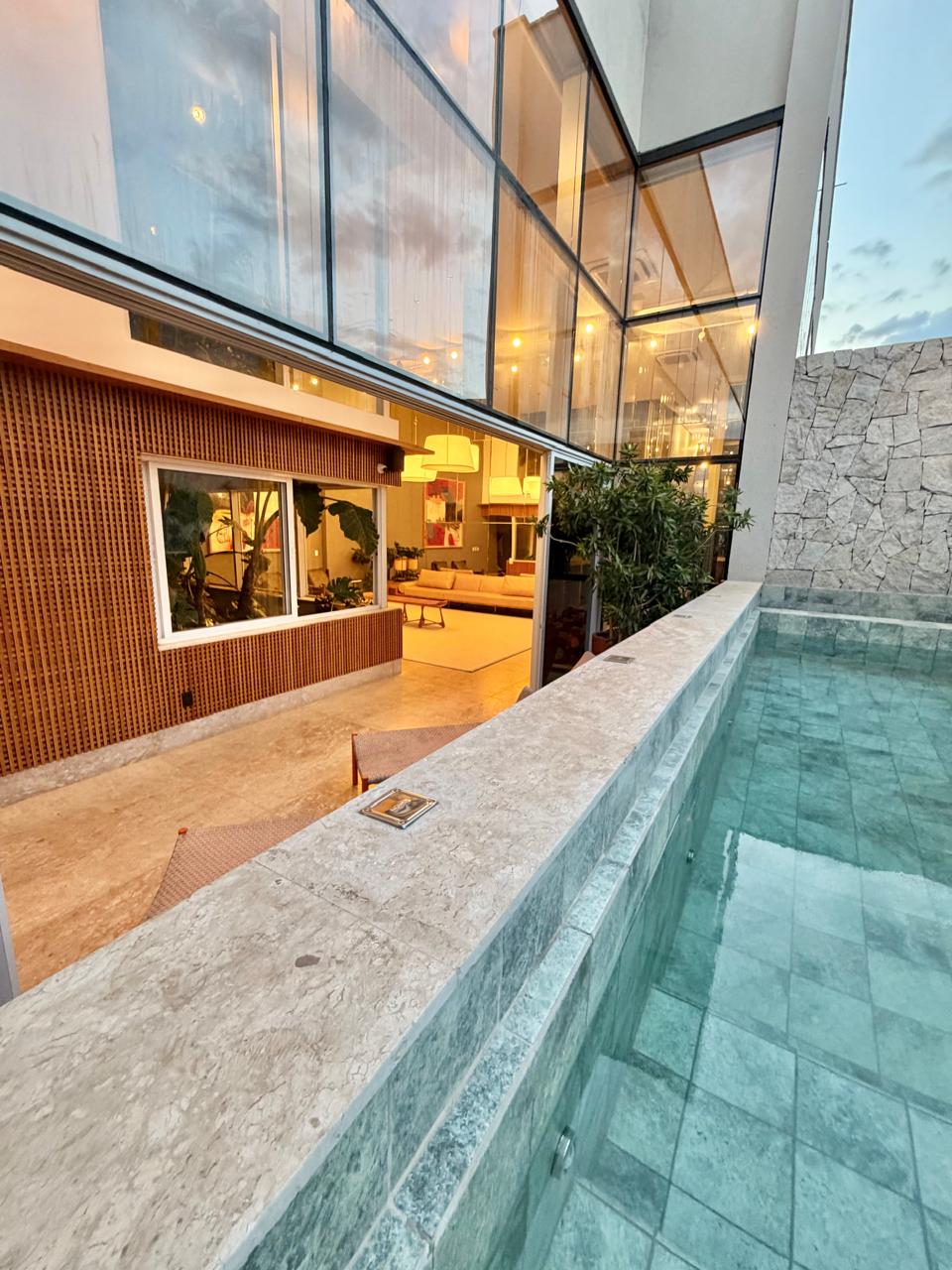 Apartamento de Alto Padrão à Venda no Penthouse - Gran Exellence / 4 suítes / 4 vagas / Setor Bueno