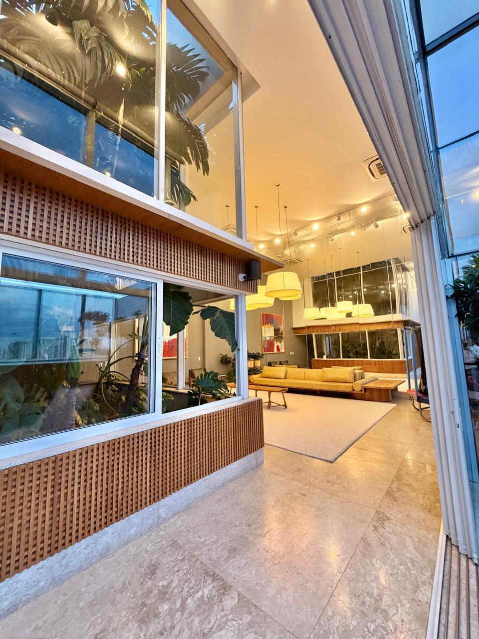Apartamento de Alto Padrão à Venda no Penthouse - Gran Exellence / 4 suítes / 4 vagas / Setor Bueno