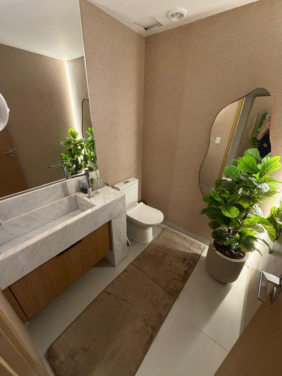 Apartamento de Alto Padrão à venda no Deck 23 Opus / 3 suítes / 204m² / 3 vagas / Mobiliado / Setor Bueno