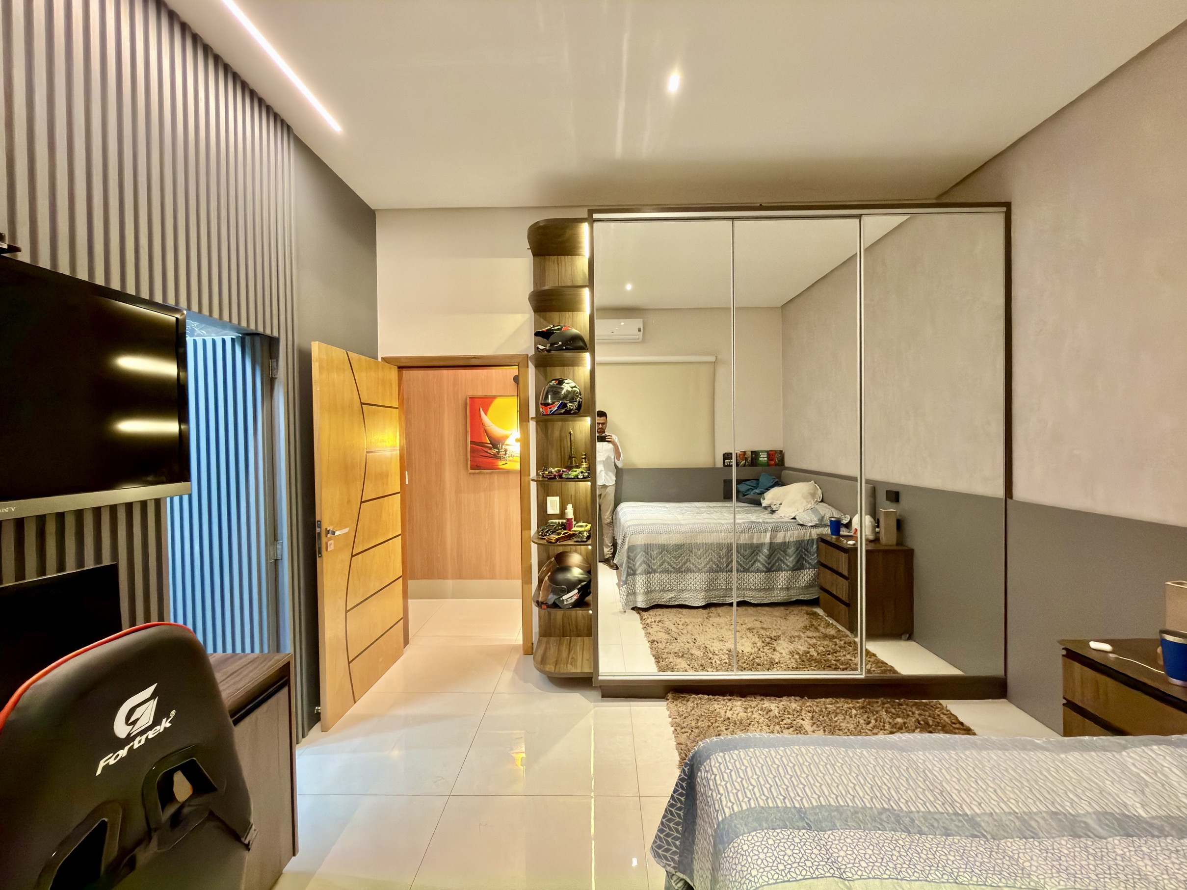 Venda Casa térrea Jardins Valencia  / 200 m² / jacuzzi / churrasqueira / 3 quartos