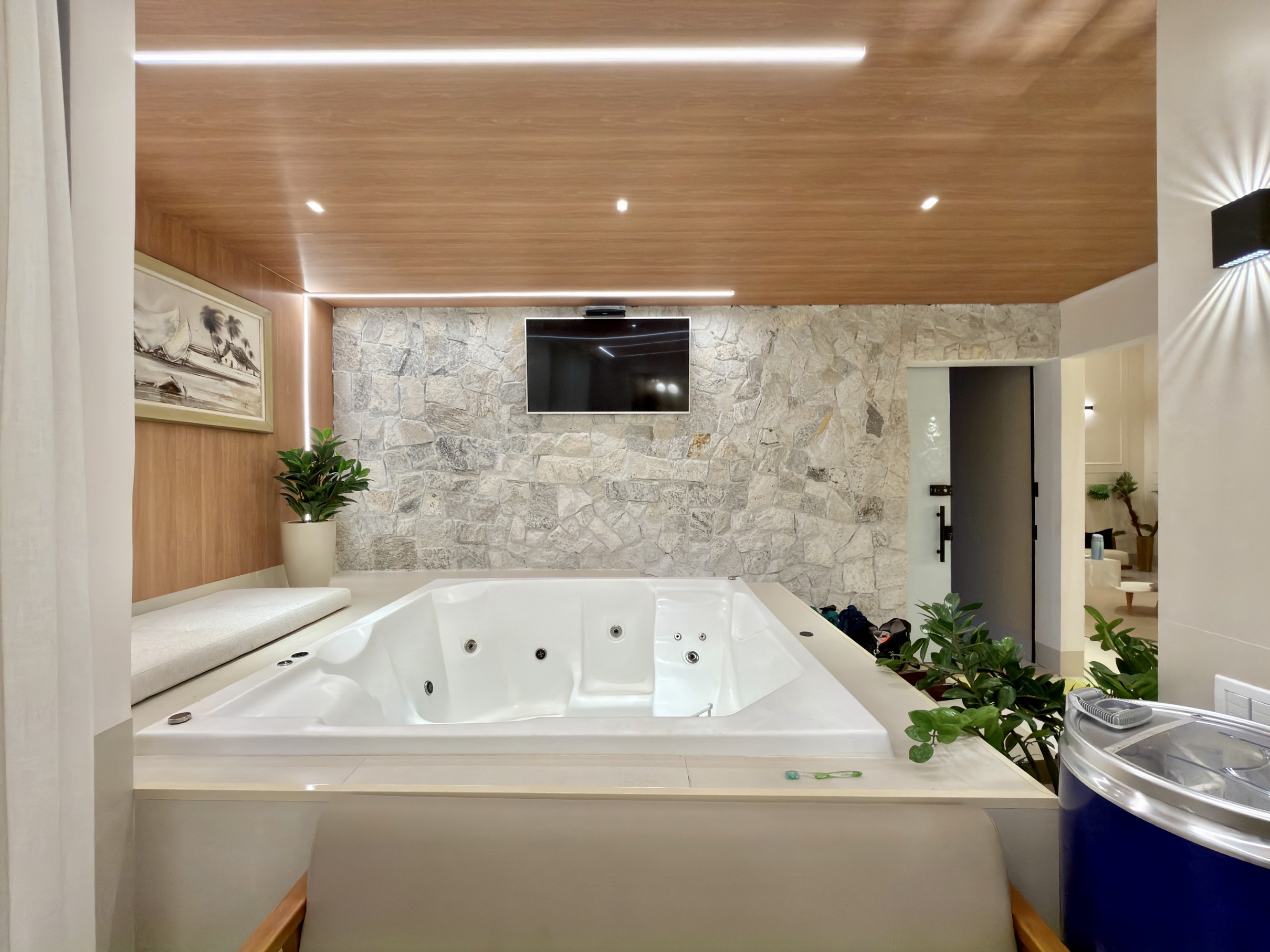 Venda Casa térrea Jardins Valencia  / 200 m² / jacuzzi / churrasqueira / 3 quartos