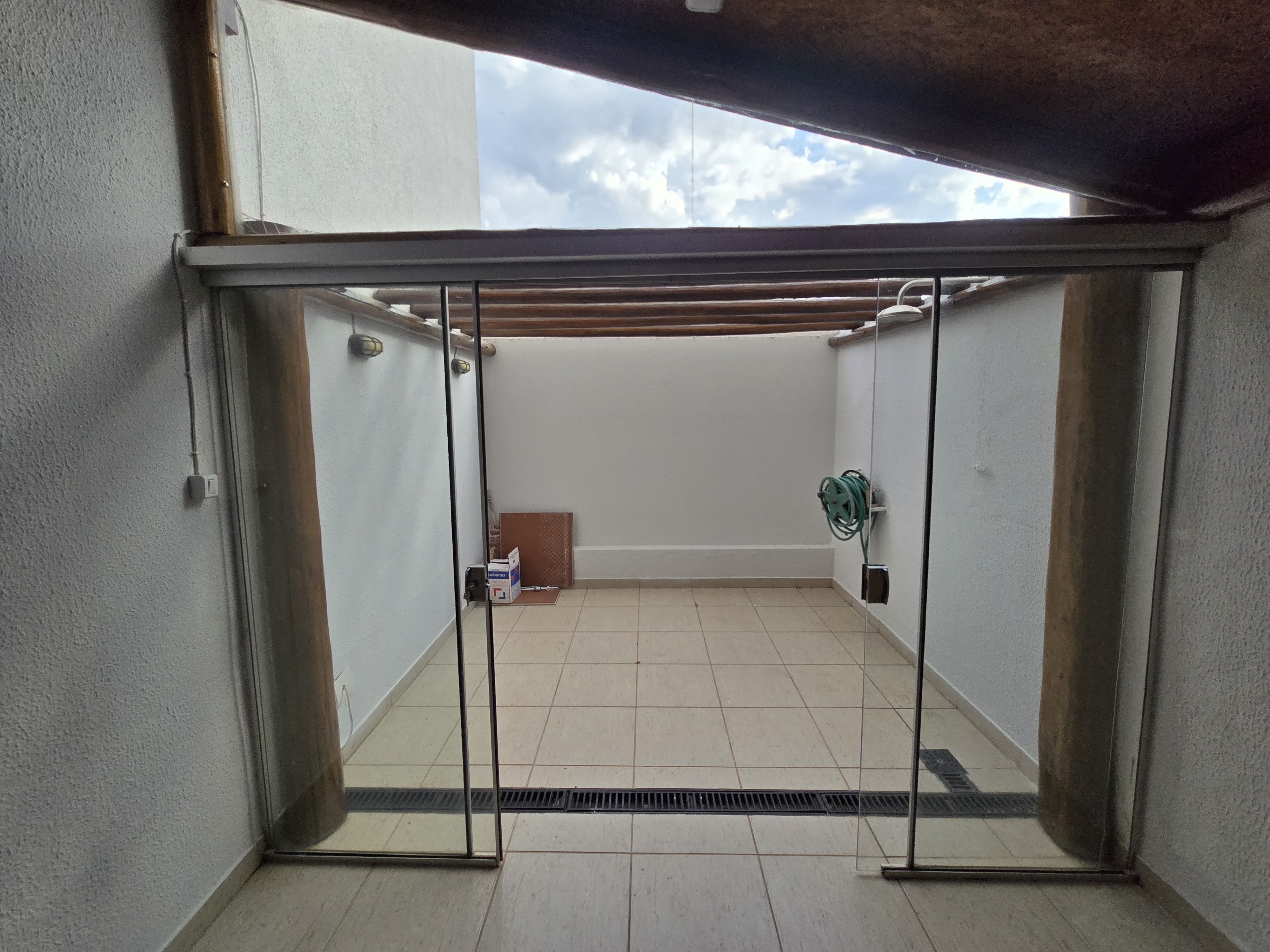 Aluguel de apartamento 3 quartos / Parque Amazonia / 2 vagas / escaninho / lazer completo / com garden no apartamento / 2 cozinhas