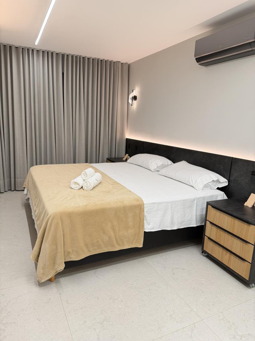 Apartamento à venda Setor Bueno / 2 suítes com lavabo / mobiliado / automatizado e comando de voz Alexa / pronto para Airbnb