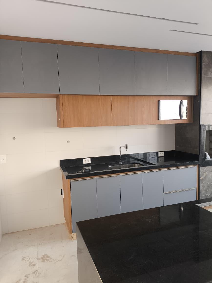 Apartamento de Alto Padrão no Cristal Tower – Setor Bueno, 202 m² | 4 Suítes