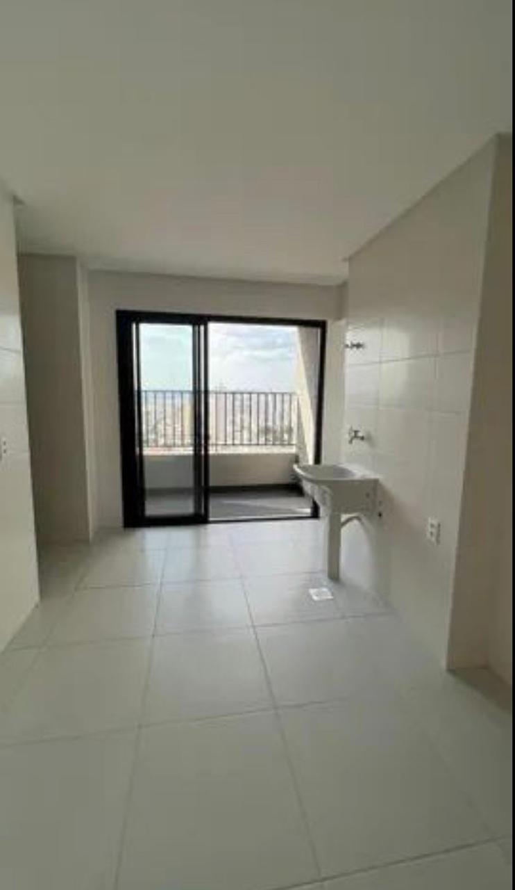 Apartamento de Alto Padrão no Cristal Tower – Setor Bueno, 202 m² | 4 Suítes