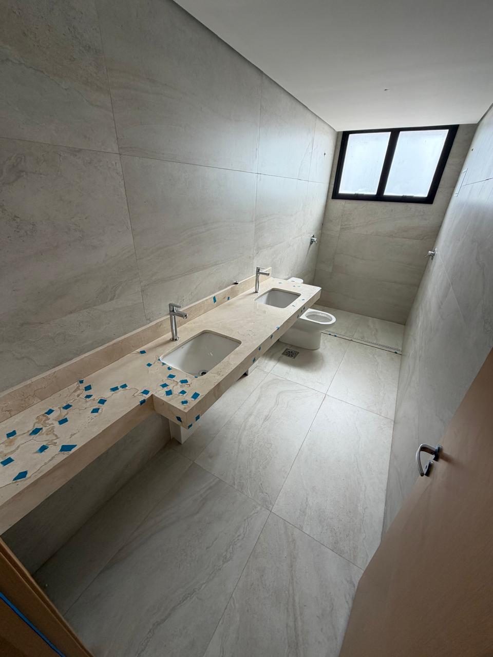 Apartamento Alto Padrão no Residencial Arte Verde - 4 Suítes Plenas com Elevador Privativo, Setor Marista