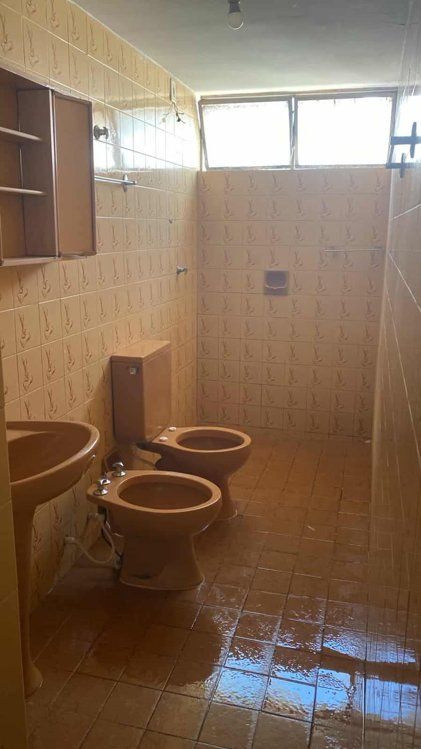 Apartamento à venda com 3 quartos / 1 suíte / Setor Bueno / Edifício Ivana