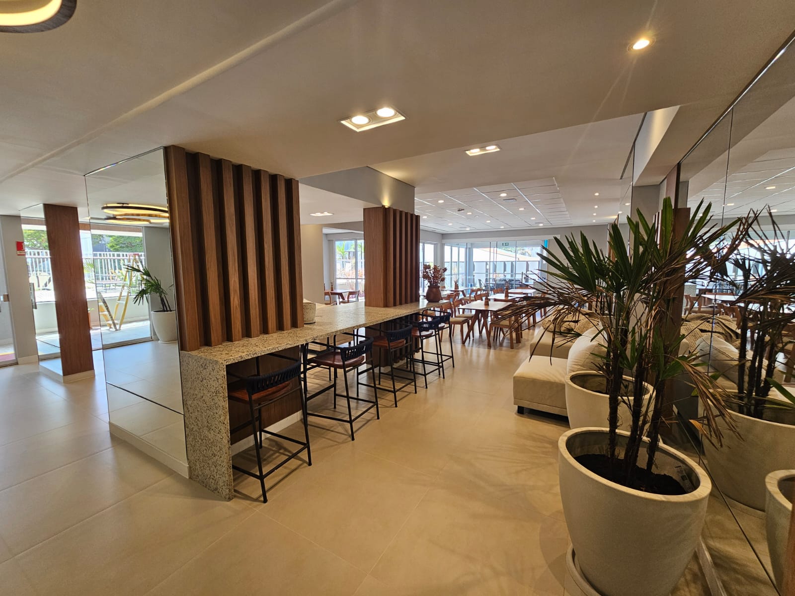 Apartamento à venda no Wish Grã de 2 suítes / 66 m² / Setor Aeroporto