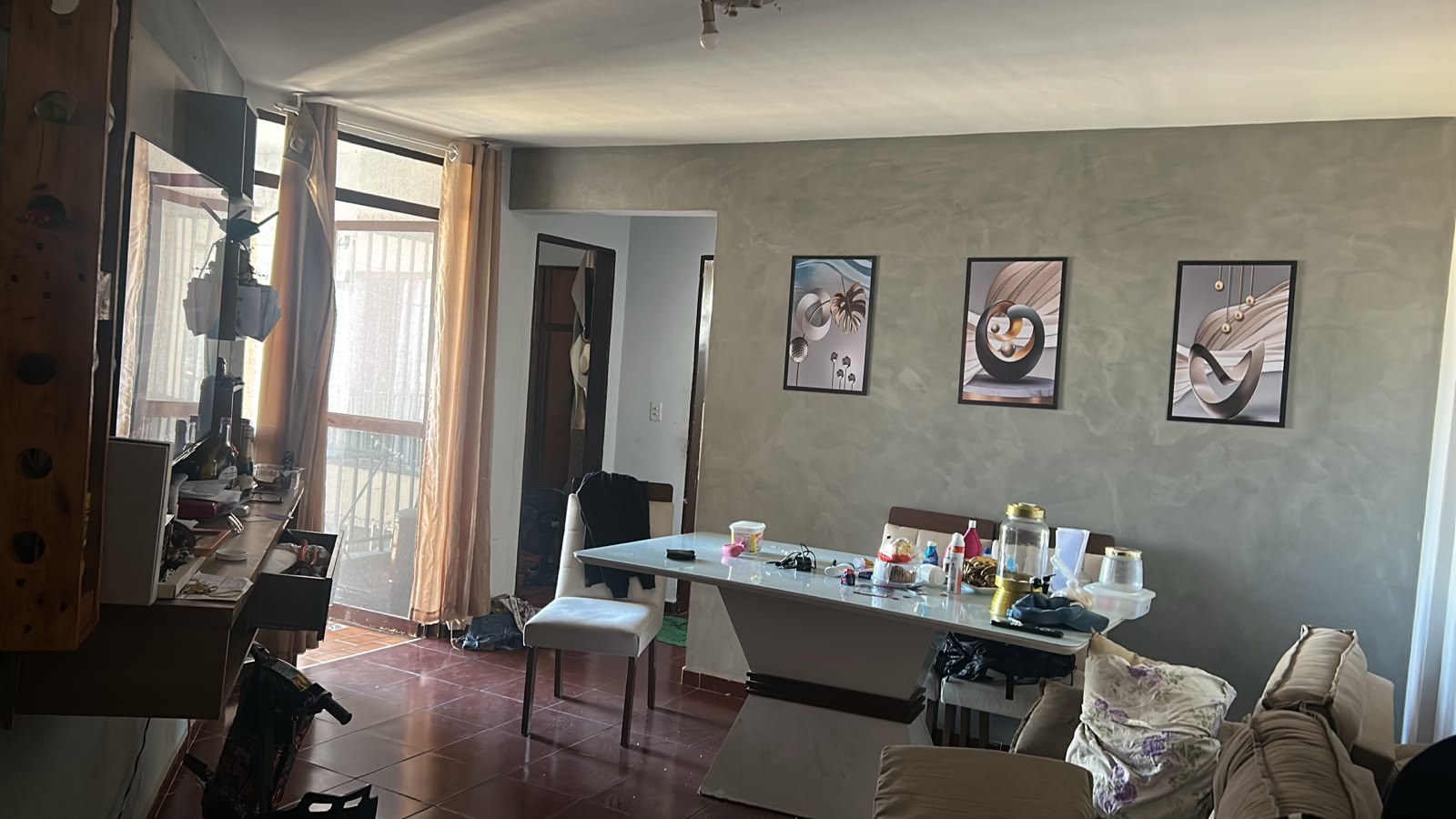 Apartamento à venda com 2 quartos / 60 m² / Condomínio Santa Marina / Setor Sudoeste